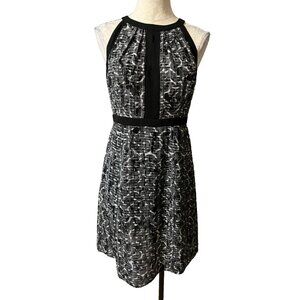 WHBM Sheath Dress 4 Black White Contrast Trim Church Sleeveless Career Washable